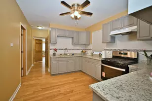 3422 N Kolmar Ave, Chicago, IL 60641 - Photo 14