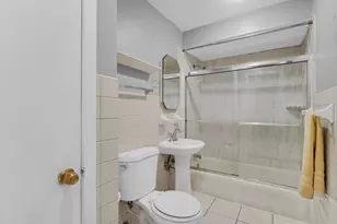 3424 W Parker Ave, Chicago, IL 60647 - Photo 12