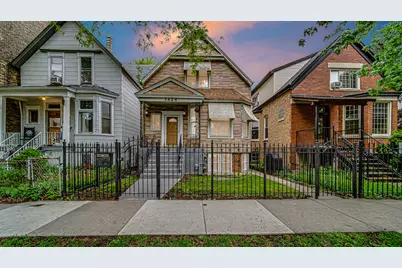 3424 W Parker Avenue, Chicago, IL 60647 - Photo 1