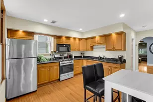 3424 W Parker Ave, Chicago, IL 60647 - Photo 16