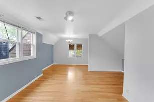 3424 W Parker Ave, Chicago, IL 60647 - Photo 6