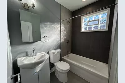 2717 N Rutherford Avenue #2, Chicago, IL 60707 - Photo 8