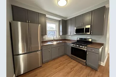 2717 N Rutherford Avenue #2, Chicago, IL 60707 - Photo 2