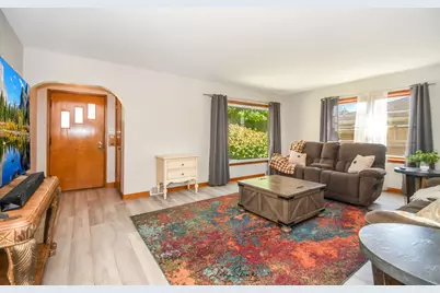 655 S Wall Street, Kankakee, IL 60901 - Photo 8