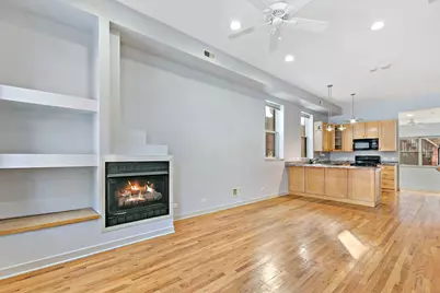 2151 W Race Avenue, Chicago, IL 60612 - Photo 2
