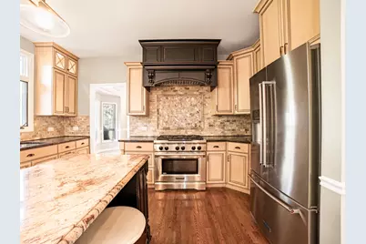 1837 Auburn Avenue, Naperville, IL 60565 - Photo 8