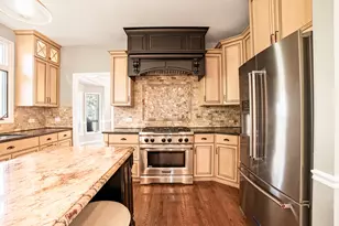 1837 Auburn Ave, Naperville, IL 60565 - Photo 8