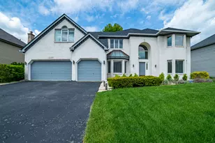 1837 Auburn Ave, Naperville, IL 60565 - Photo 1