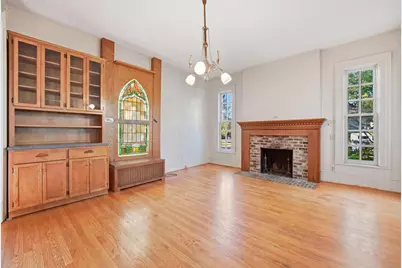 305 Somonauk Street, Sycamore, IL 60178 - Photo 10