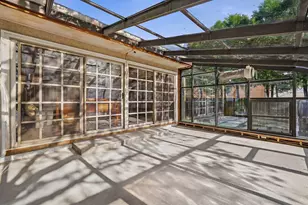 305 Somonauk St, Sycamore, IL 60178 - Photo 18