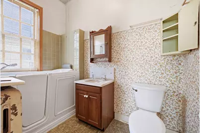 305 Somonauk Street, Sycamore, IL 60178 - Photo 14