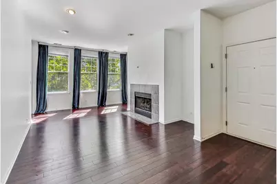 301 W Goethe Street #304C, Chicago, IL 60610 - Photo 4