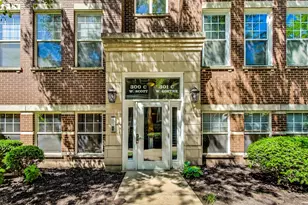 301 W Goethe St, Chicago, IL 60610 - Photo 1