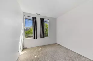 301 W Goethe St, Chicago, IL 60610 - Photo 20