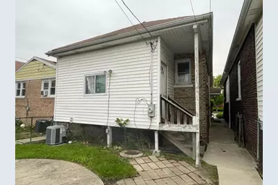 8618 S Loomis Boulevard, Chicago, IL 60620 - Photo 2