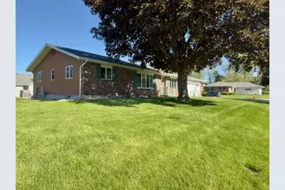 100 6th Street, Fulton, IL 61252 - Photo 4