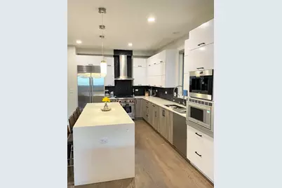 1506 W Superior Street #1, Chicago, IL 60642 - Photo 6