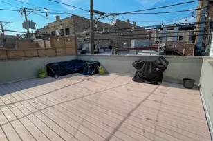 1506 W Superior St, Chicago, IL 60642 - Photo 22