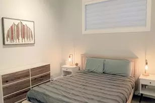 1506 W Superior St, Chicago, IL 60642 - Photo 14