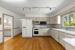 3741 Emerson St, Schiller Park, IL 60176 - Photo 10