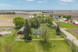 1274 Whitney Rd, Amboy, IL 61310 - Photo 34