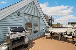 945 N Honore St, Chicago, IL 60622 - Photo 22