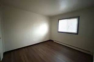 1300 Getzelman Dr, Elgin, IL 60123 - Photo 6