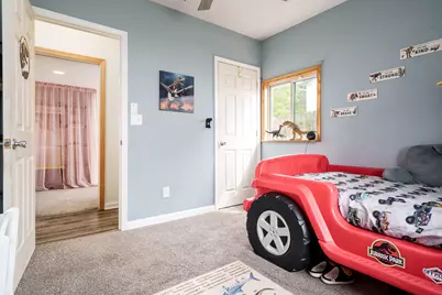 410 Elgin Street, Cherry Valley, IL 61016 - Photo 36