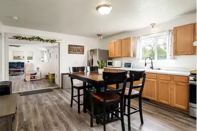 410 Elgin Street, Cherry Valley, IL 61016 - Photo 26