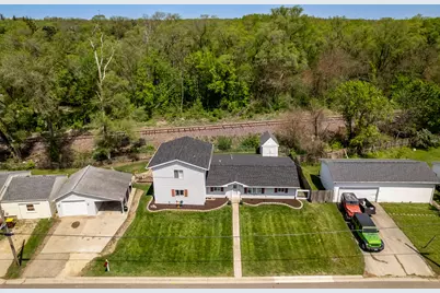 410 Elgin Street, Cherry Valley, IL 61016 - Photo 2