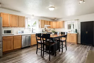 410 Elgin St, Cherry Valley, IL 61016 - Photo 22
