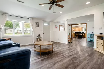 410 Elgin Street, Cherry Valley, IL 61016 - Photo 18