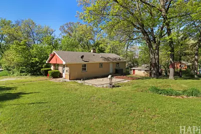 26 Woodland Avenue, Fox Lake, IL 60020 - Photo 2