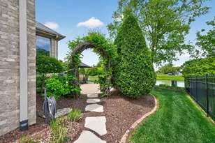 11680 Golden Gate Dr, Mokena, IL 60448 - Photo 42
