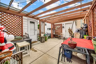 1604 Dobson St, Evanston, IL 60202 - Photo 16