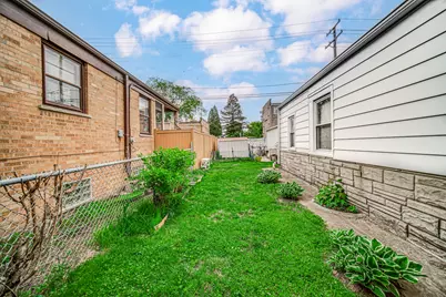 1604 Dobson Street, Evanston, IL 60202 - Photo 20