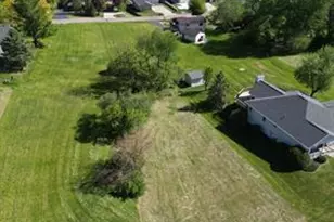 951 Lake Summerset Rd, Davis, IL 61019 - Photo 1
