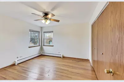 4933 N Lester Avenue #3W, Chicago, IL 60630 - Photo 4