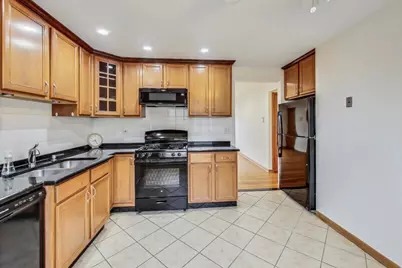4933 N Lester Avenue #3W, Chicago, IL 60630 - Photo 2