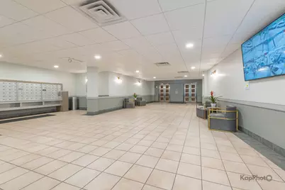 811 S Lytle Street #410, Chicago, IL 60607 - Photo 4