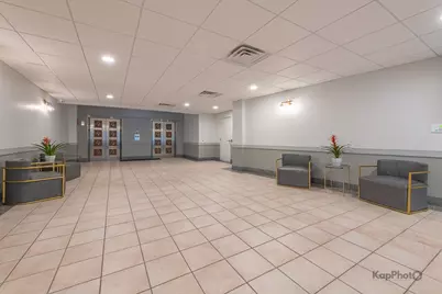 811 S Lytle Street #410, Chicago, IL 60607 - Photo 2