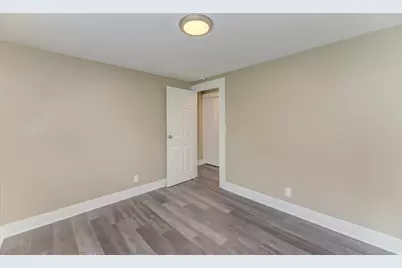 502 Tyler Drive, Carpentersville, IL 60110 - Photo 18