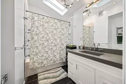 948 Carswell Court, Elk Grove Village, IL 60007 - Photo 12