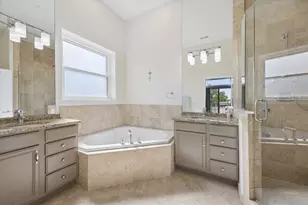 2212 W North Ave, Chicago, IL 60647 - Photo 14