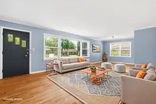 1186 Highland Rd, Mundelein, IL 60060 - Photo 2