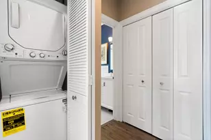 2705 N Mildred Ave, Chicago, IL 60614 - Photo 16