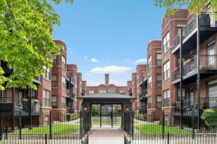 2705 N Mildred Ave, Chicago, IL 60614 - Photo 1