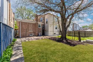932 N Ridgeway Ave, Chicago, IL 60651 - Photo 32