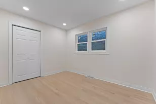 932 N Ridgeway Ave, Chicago, IL 60651 - Photo 16