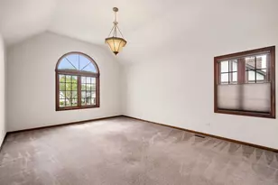 2S517 Danbury Dr, Glen Ellyn, IL 60137 - Photo 30